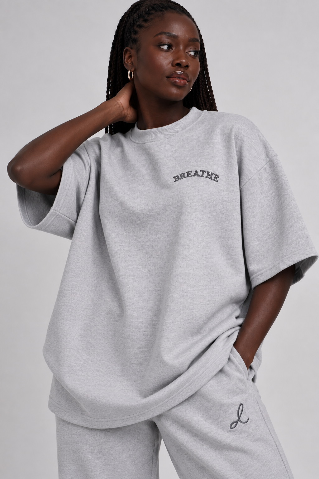 BREATHE - OVERSIZED -  GREY